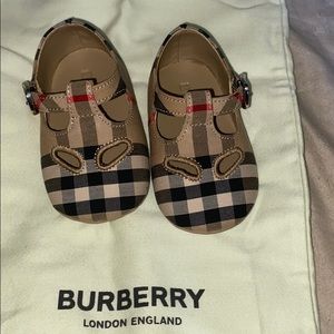 Burberry check walker shoe